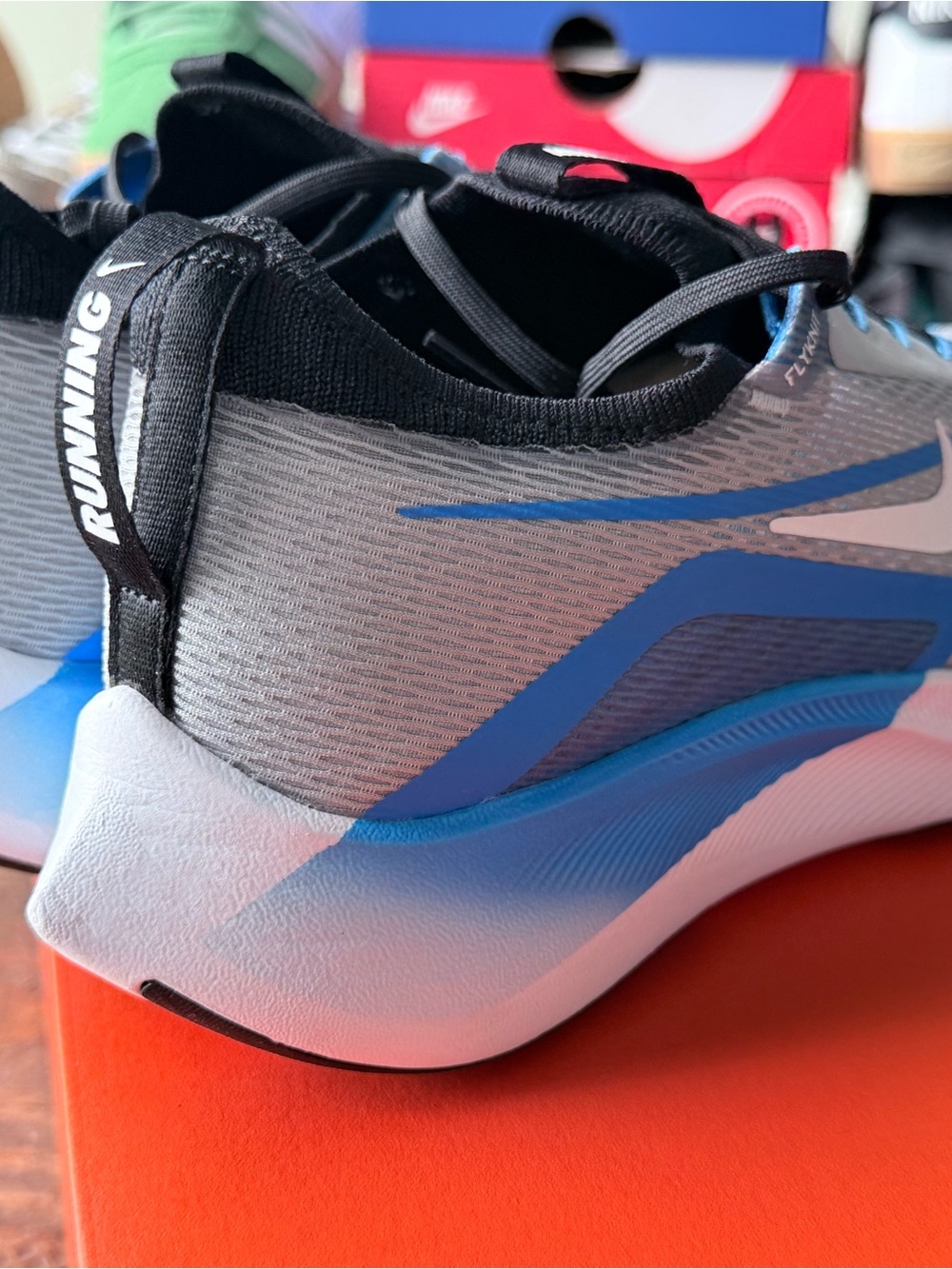 Nike Zoom Fly 4 - Picture 5 of 9